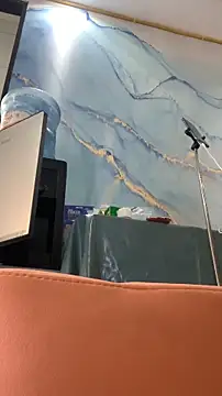 Snapshot of zhizhinaigai chatting on 02.15.26 zhizhinaigai online show from 02.15.26