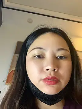Snapshot of zhizhinaigai chatting on 06.14.26 zhizhinaigai online show from 06.14.26