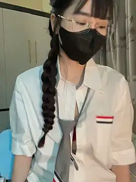 Dior baby online show from 12.20.25