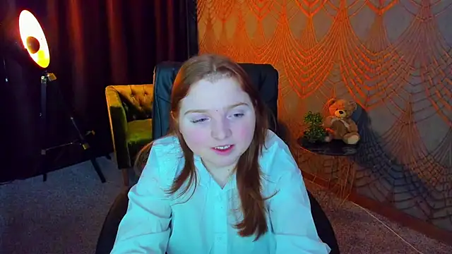 Snapshot of KattyRose8 chatting on 04.22.26 KattyRose8 online show from 04.22.26