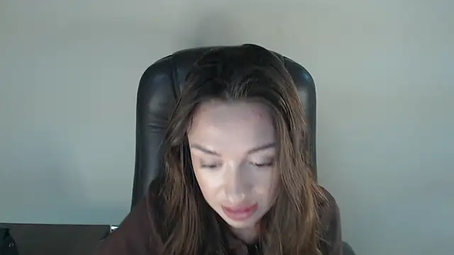 Snapshot of BonnieX_ chatting on 09.20.25 BonnieX online show from 09.20.25