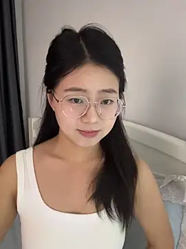 Snapshot of Ella-A9 chatting on 09.26.25 Ella-A9 online show from 09.26.25
