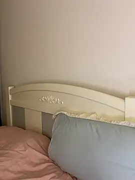 Ella-A9 online show from 11.07.25