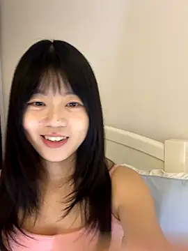 Ella-A9 online show from 11.11.25