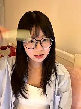 Ella-A9 online show from 11.28.25