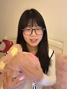 Ella-A9 online show from 12.14.25