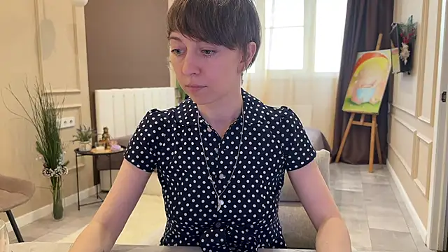 Snapshot of daniellia_ chatting on 05.22.26 daniellia online show from 05.22.26