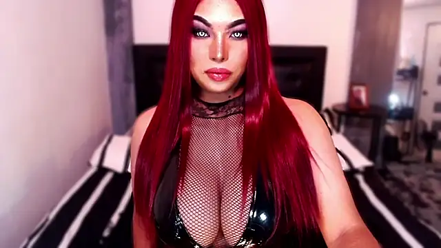 xTrixieMae online show from 09.12.25