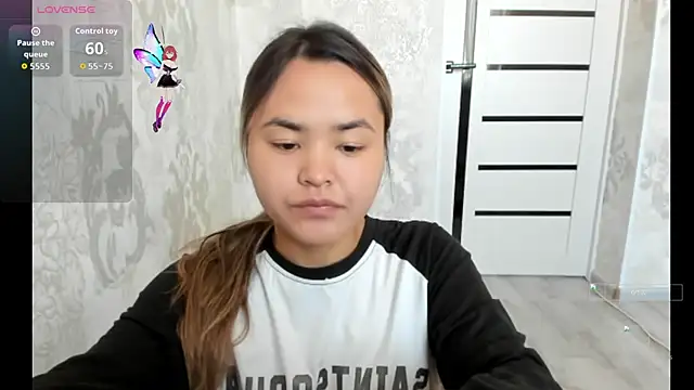 saika blush online show from 10.31.25