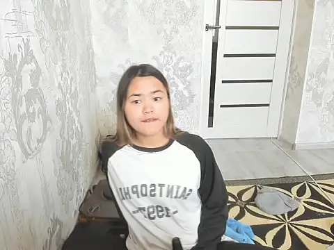 saika blush online show from 12.05.25