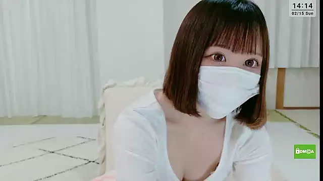 Snapshot of -nene-chan chatting on 02.15.26 -nene-chan online show from 02.15.26