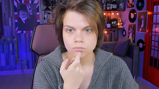 EllieMurler online show from 09.25.25