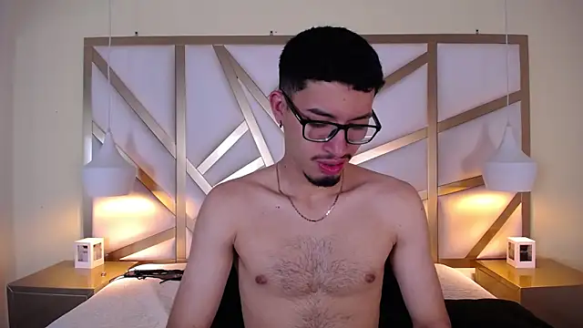 Jaxon Carter online show from 11.05.25