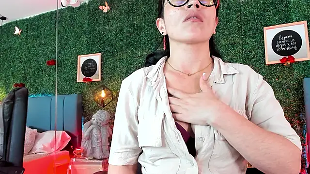 Linagh  online show from 02.27.26