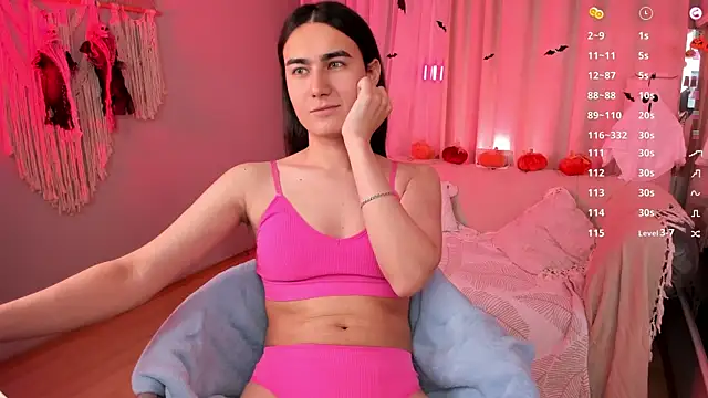 HeyAlena online show from 10.18.25