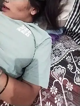 Snapshot of Sofia_kuuu chatting on 11.09.25 Sofia kuuu online show from 11.09.25