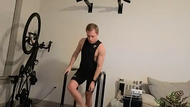 Snapshot of Drakerileyxxx chatting on 01.16.26 Drakerileyxxx online show from 01.16.26