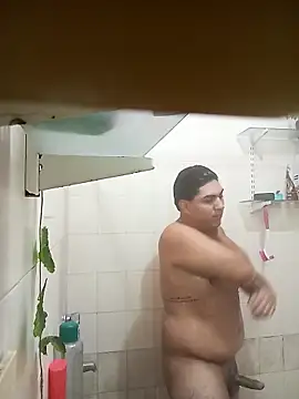 Snapshot of negritovergudo05 chatting on 03.24.26 negritovergudo05 online show from 03.24.26