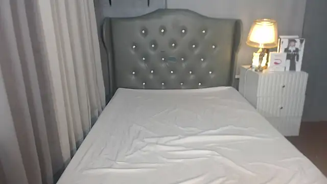 gillian slay online show from 10.17.25