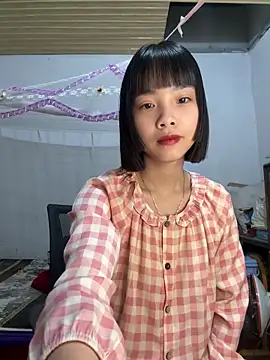 Snapshot of andymi1 chatting on 04.04.26 andymi1 online show from 04.04.26