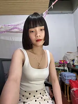 Snapshot of andymi1 chatting on 04.09.26 andymi1 online show from 04.09.26