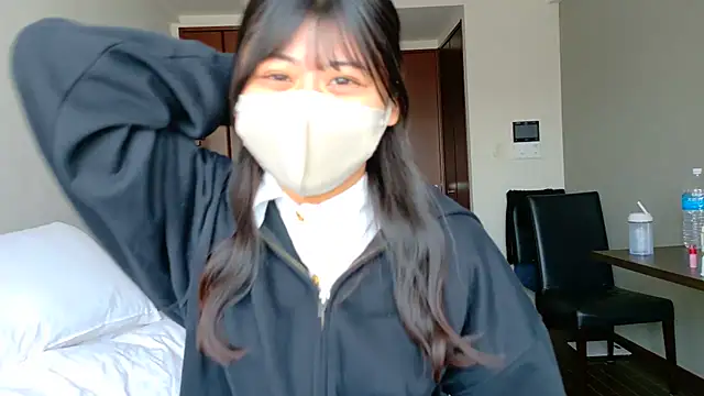 Snapshot of 0p-saki-p0 chatting on 04.26.26 0p-saki-p0 online show from 04.26.26