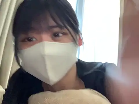 Snapshot of 0p-saki-p0 chatting on 05.13.26 0p-saki-p0 online show from 05.13.26