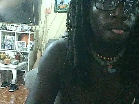 Blackpanther0115 online show from 09.23.25
