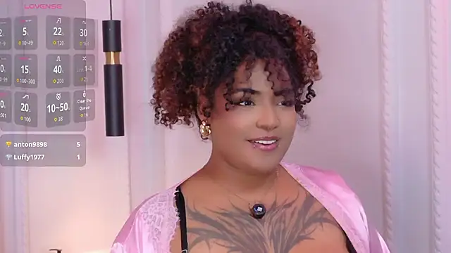 Cristal-Jonnes online show from 03.25.26