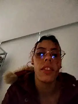 Pamelamiler   online show from 12.05.25