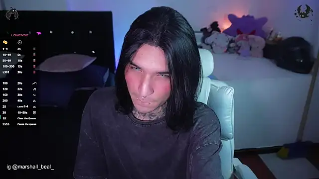 Snapshot of marshall__k chatting on 06.19.26 marshall k online show from 06.19.26