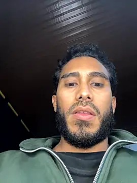 Snapshot of TU-MORENOO chatting on 09.21.25 TU-MORENOO online show from 09.21.25