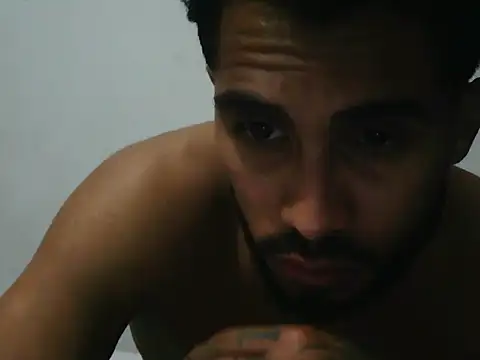 Snapshot of TU-MORENOO chatting on 10.11.25 TU-MORENOO online show from 10.11.25