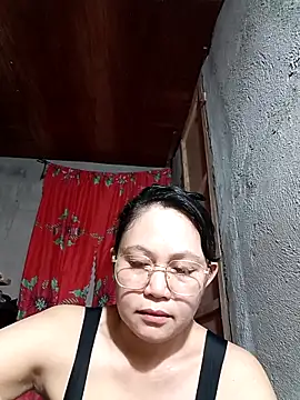 Everleigh mom online show from 11.17.25