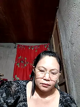 Everleigh mom online show from 11.19.25