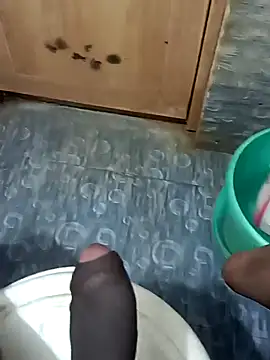 Snapshot of telugu_b chatting on 09.12.25 telugu b online show from 09.12.25