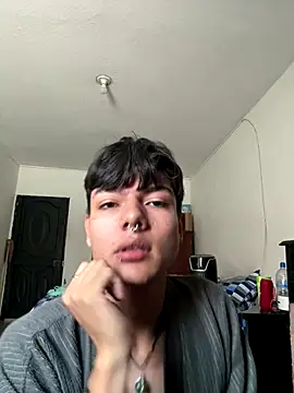 alandelrey57 online show from 12.18.25