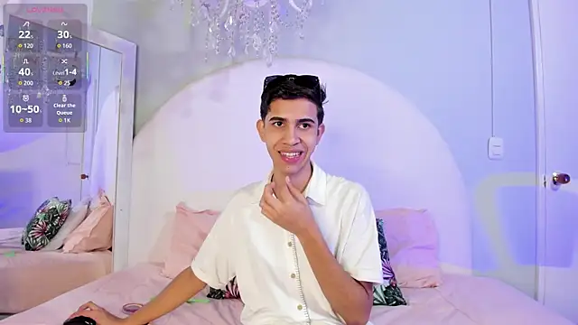 JoshuaSanzz online show from 10.25.25