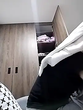 Cami Konor online show from 11.27.25