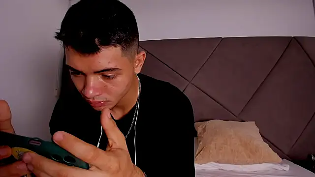 andrew colleman online show from 09.16.25