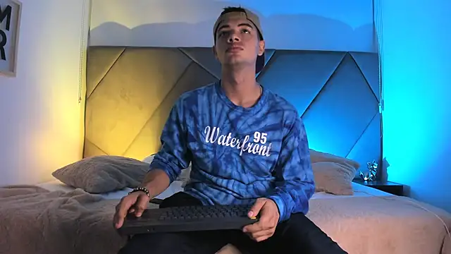 andrew colleman online show from 09.18.25