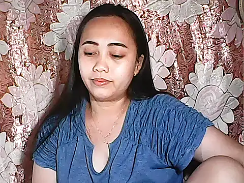 Snapshot of Pinay_Chubby20 chatting on 09.25.25 Pinay Chubby20 online show from 09.25.25