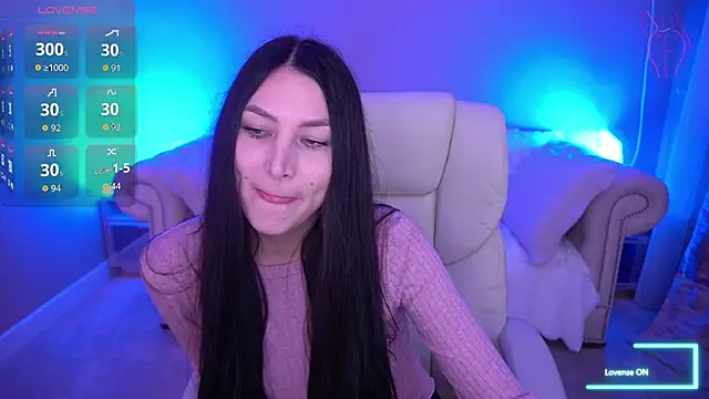 EliseVelour online show from 11.16.25