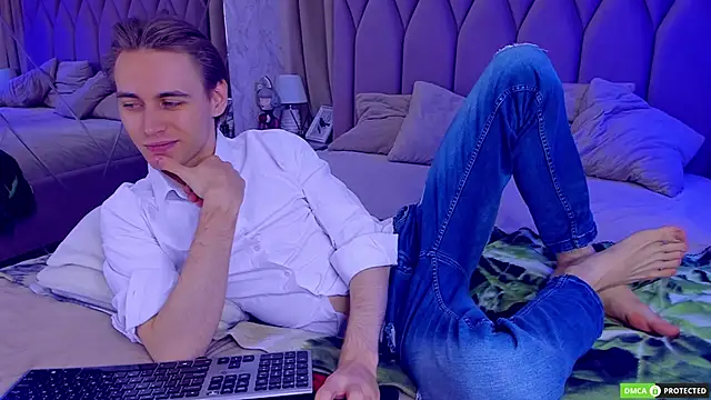 WilliamDyson online show from 10.13.25