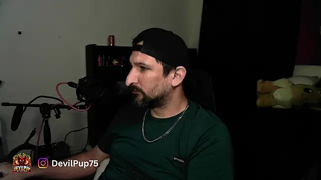 Snapshot of DevilPup75_ chatting on 07.12.26 DevilPup75 online show from 07.12.26