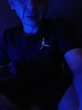 Thoma9034 online show from 11.05.25