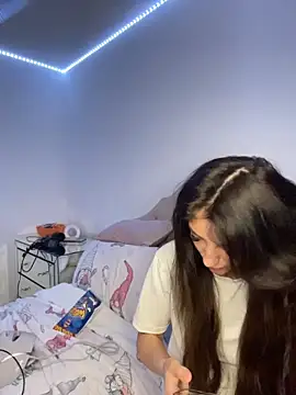 naughtybella05 online show from 11.23.25