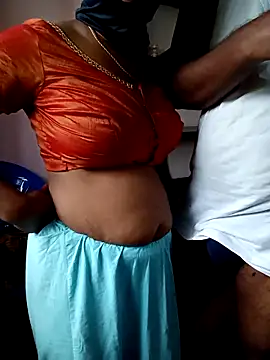 Snapshot of Chandhran_yk chatting on 10.16.25 Chandhran yk online show from 10.16.25