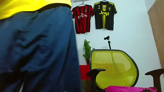 skinny23cm online show from 03.03.26