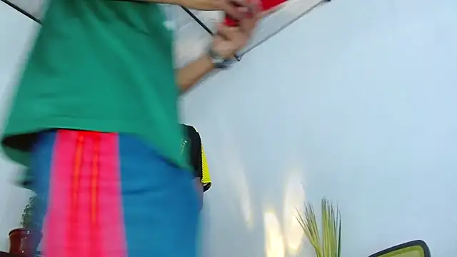 skinny23cm online show from 04.01.26